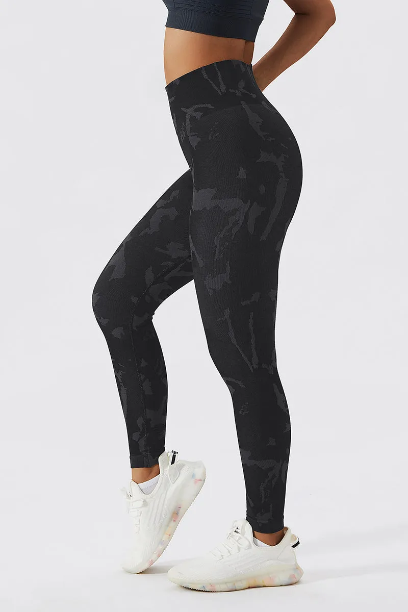 Camo Scrunch Bum Leggings