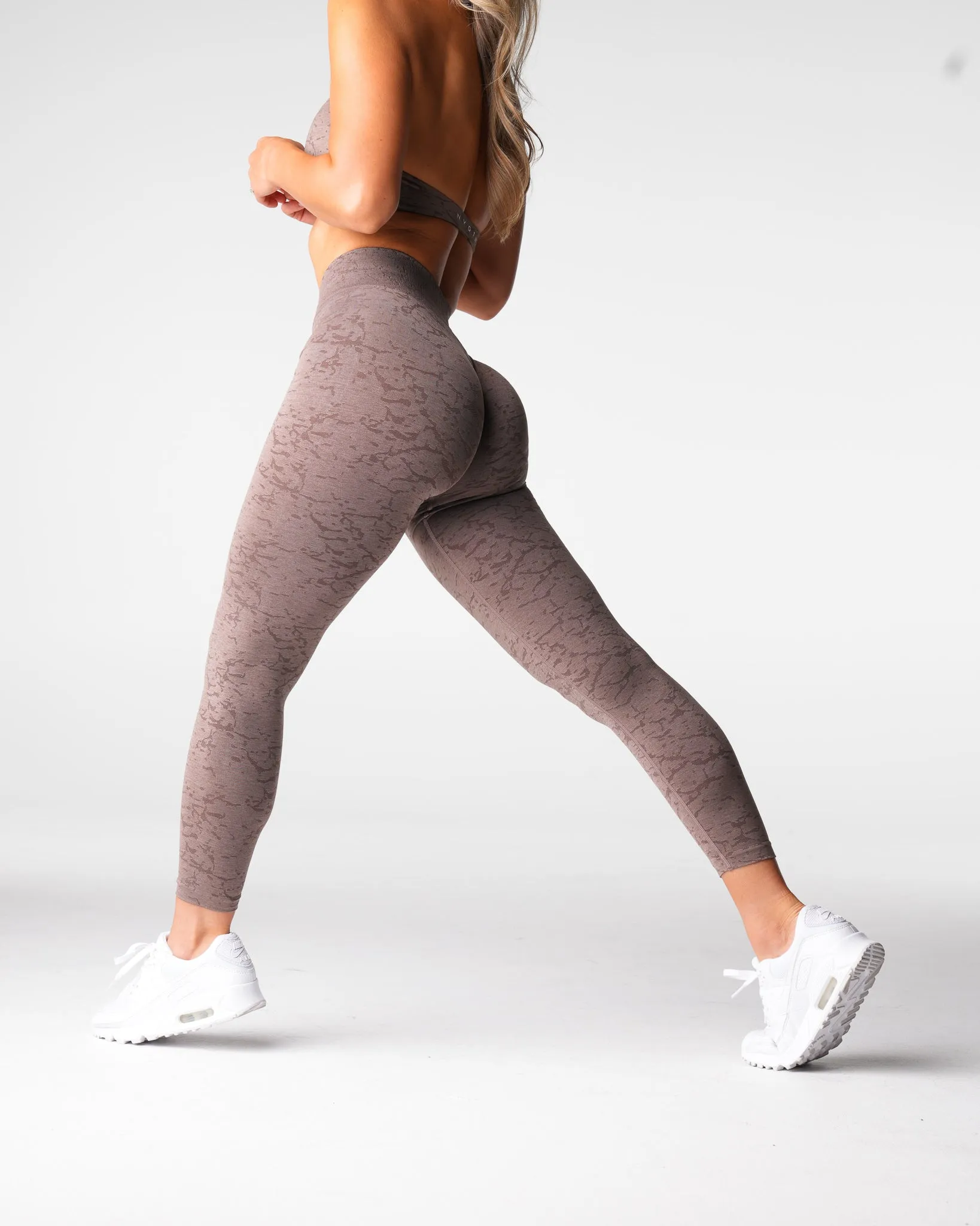 Oak Breakthrough Seamless Leggings